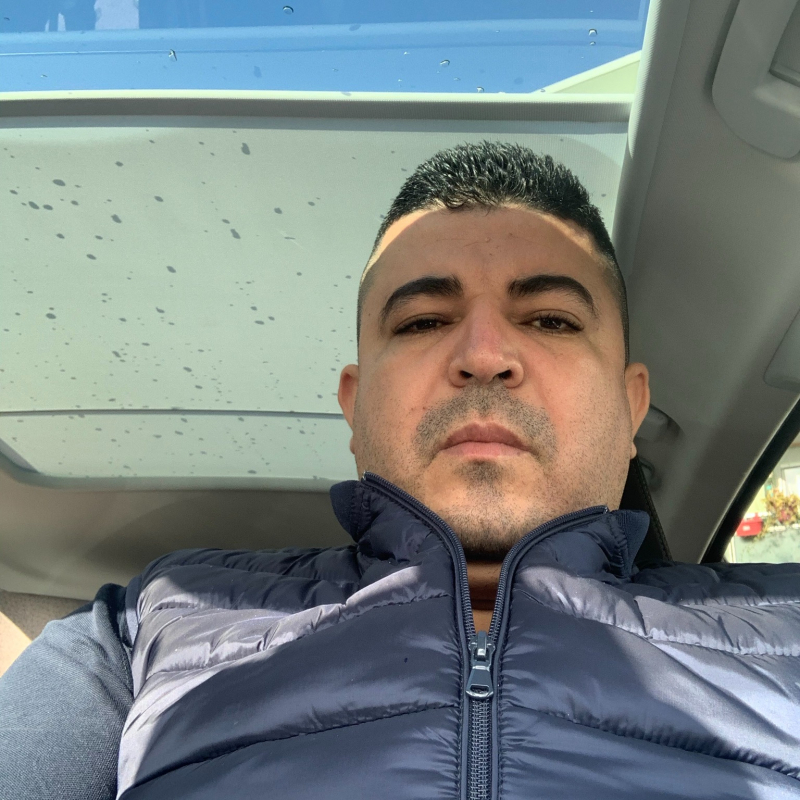 Photo de profil pour le VTC Ho services à Paris