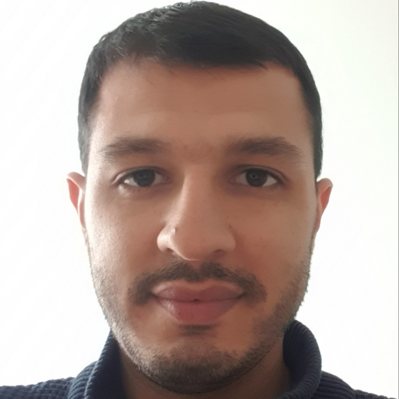 Photo de profil pour le VTC Ardi chauffeur privé à Villefranche-sur-Saône