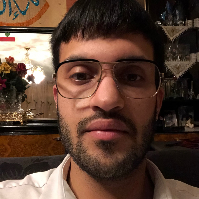 Photo de profil pour le VTC Yasmine transport à Paris, France