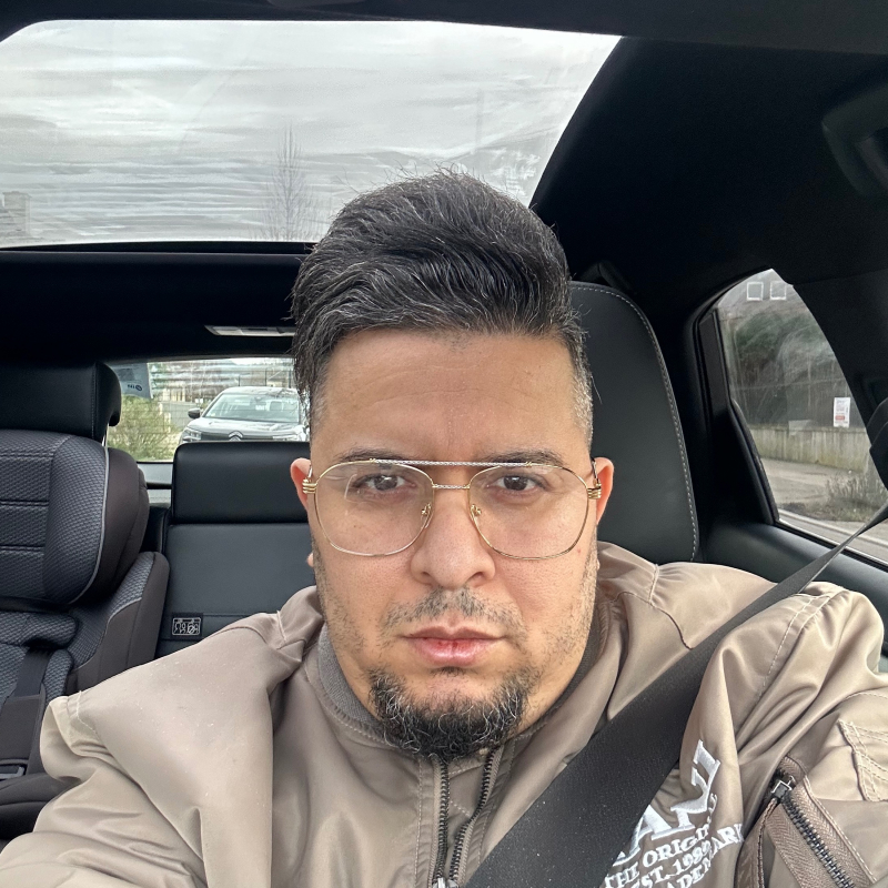 Photo de profil pour le VTC Aymen Harrabi à Saint-Marcel, 75013 Paris, France