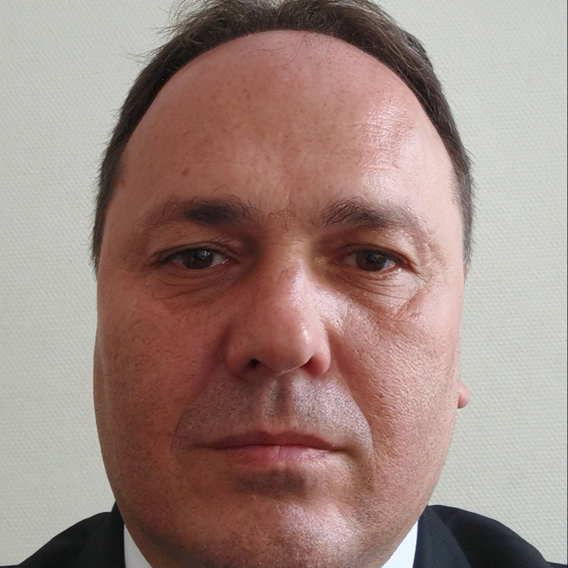 Photo de profil pour le VTC BOUHADDICHE YAEL à 92410 Ville-d'Avray, France