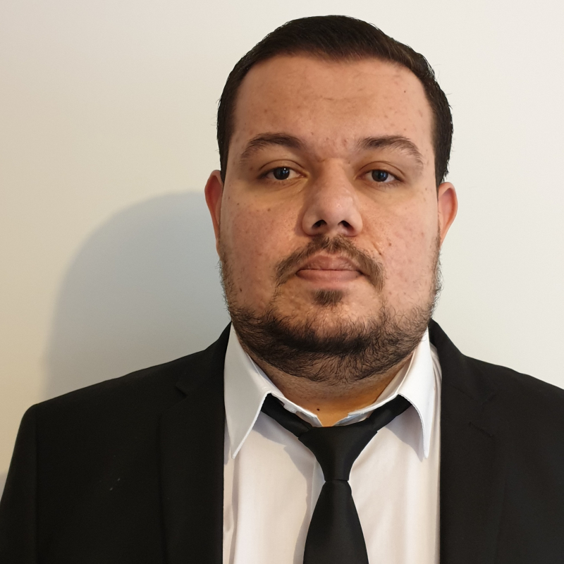 Photo de profil pour le VTC Samuel Doca à Musée du Louvre, Rue de Rivoli, 75001 Paris, France