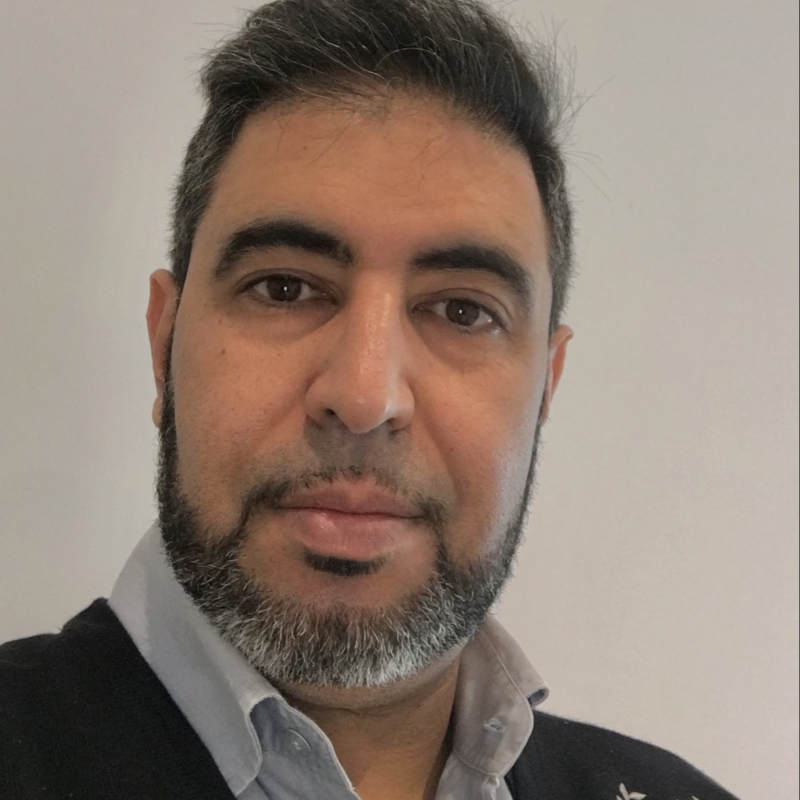 Photo de profil pour le VTC Saber Mezhoudi Auto Entrepreneur à 95700 Roissy-en-France, France