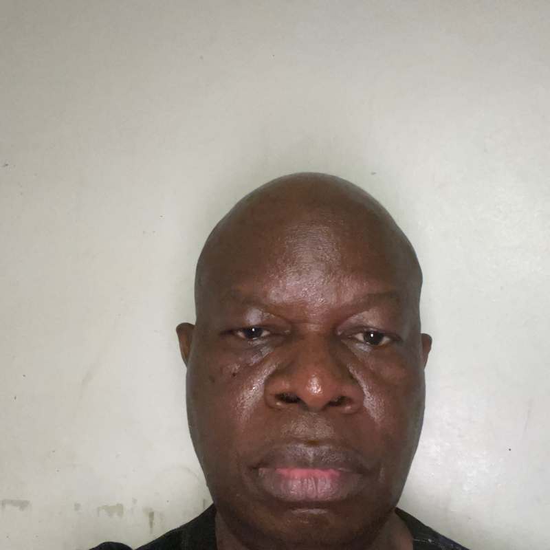 Photo de profil pour le VTC Mumpe mfinsie Patrick à 91430 Igny, France