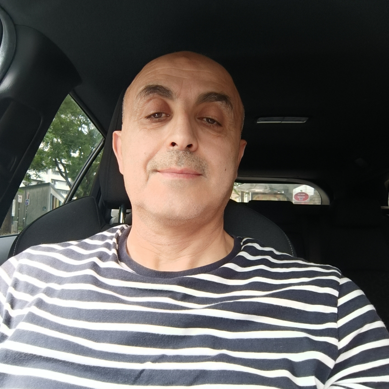 Photo de profil pour le VTC AZYR services à Paris, France