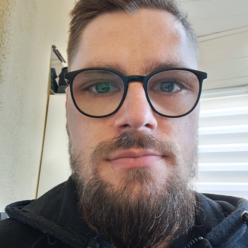 Photo de profil pour le VTC DEFFEE VTC à 49140 Seiches-sur-le-Loir, France