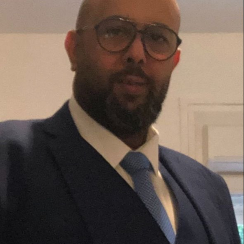 Photo de profil pour le VTC R et S transport à 77186 Noisiel, France