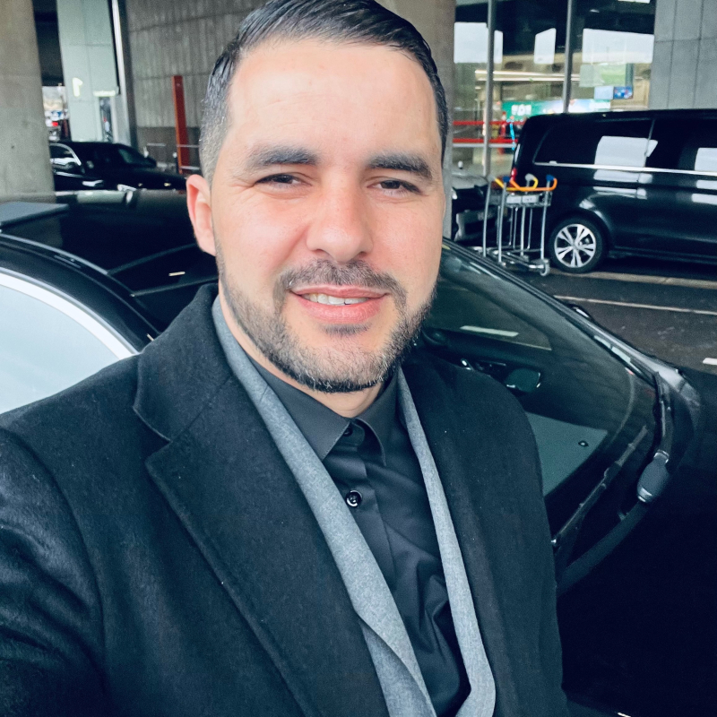 Photo de profil pour le VTC Mjparis à Paris, France