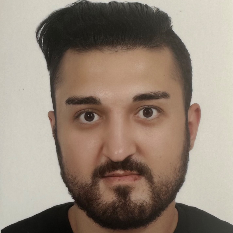 Photo de profil pour le VTC Tahiroglu à Paris, France