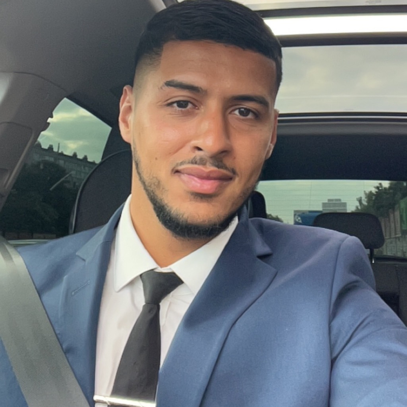 Photo de profil pour le VTC Hl transport à 77300 Fontainebleau, France