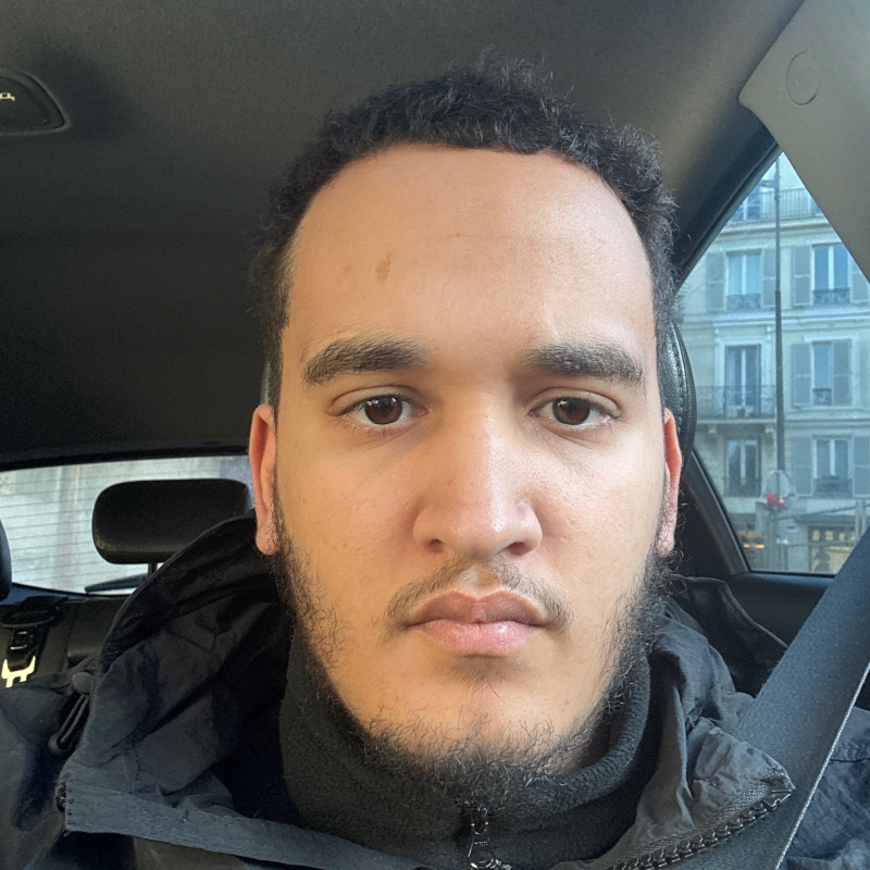 Photo de profil pour le VTC Hr transport à Paris, France