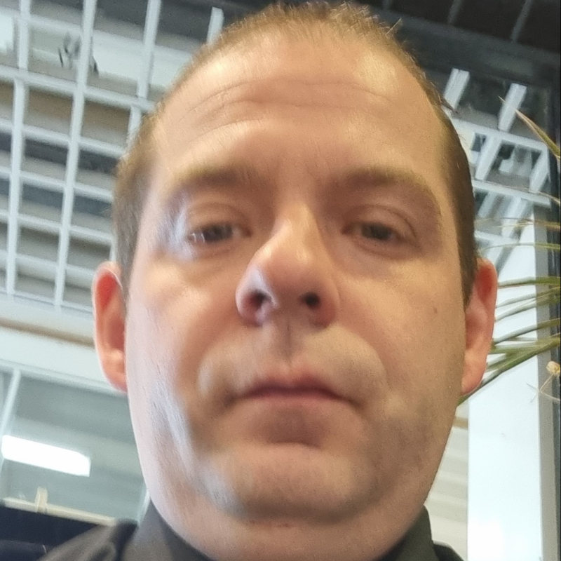 Photo de profil pour le VTC Transport Privé Pontus à Lens, France