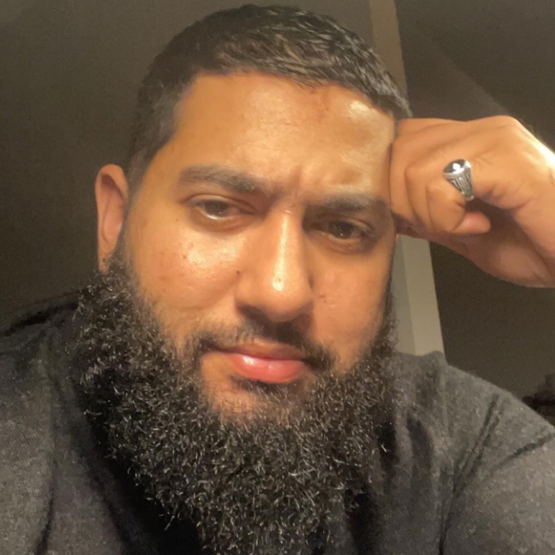 Photo de profil pour le VTC Charaf eddine à 78130 Les Mureaux, France