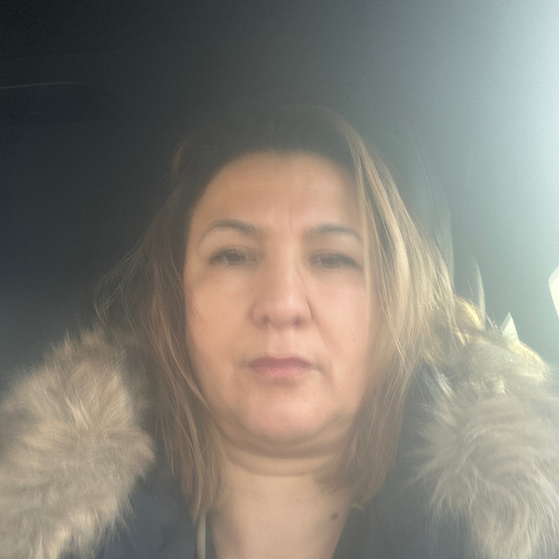 Photo de profil pour le VTC Nadia à 91450 Soisy-sur-Seine, France