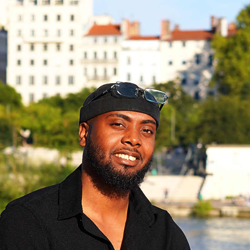 Photo de profil pour le VTC YZI SERVICE63 à Clermont-Ferrand, France